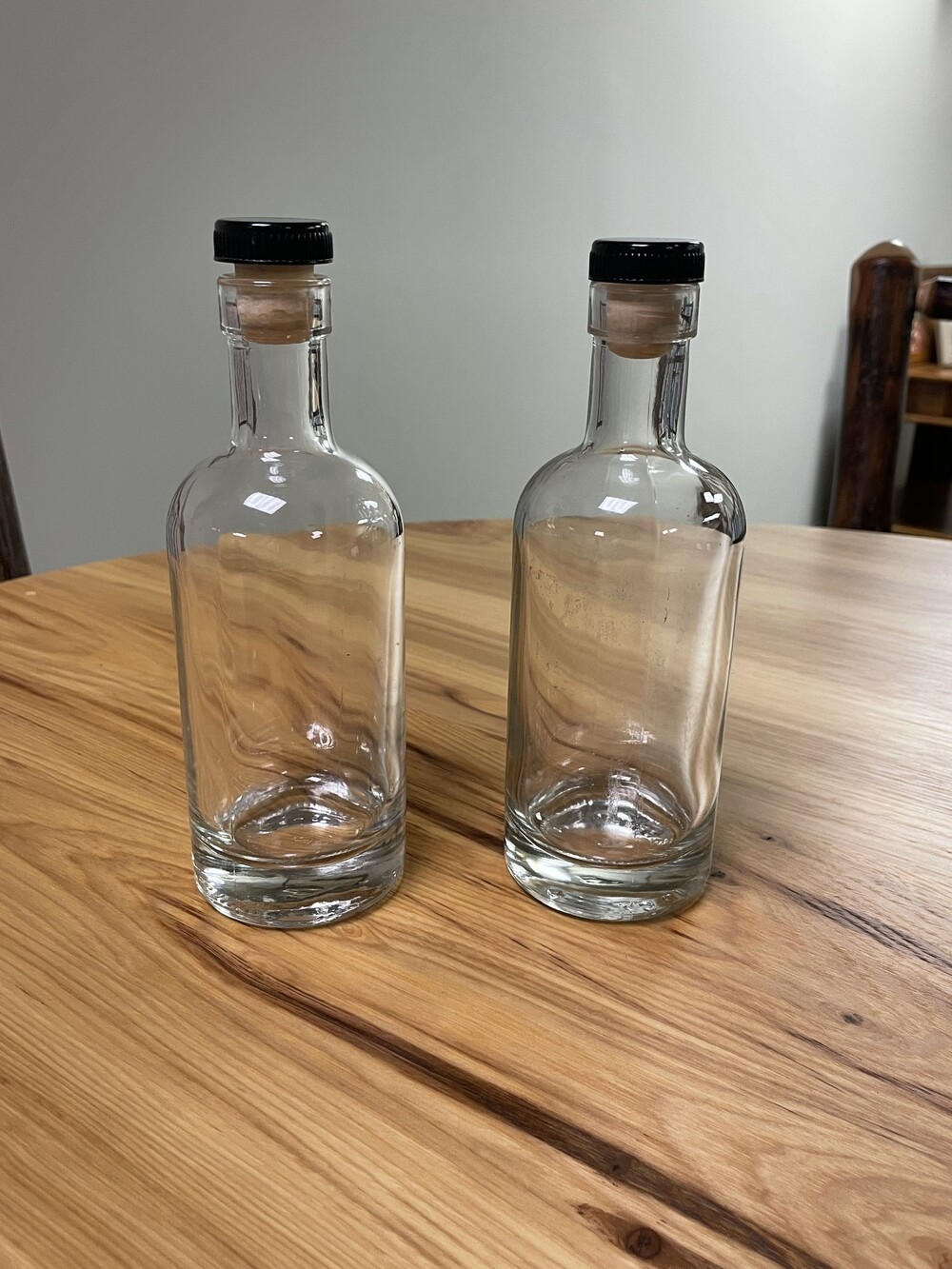 Set of 2 Clear Glass Bottles 38 mm Cork Stoppers with Black Caps